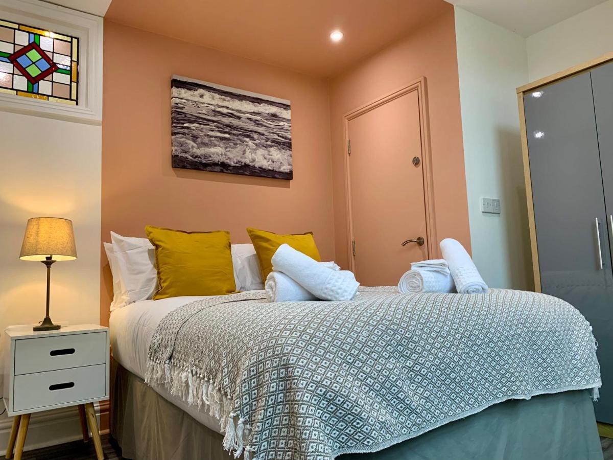 Stunning Rural Apartment - Sleeps 4 - Parking Lichfield Extérieur photo